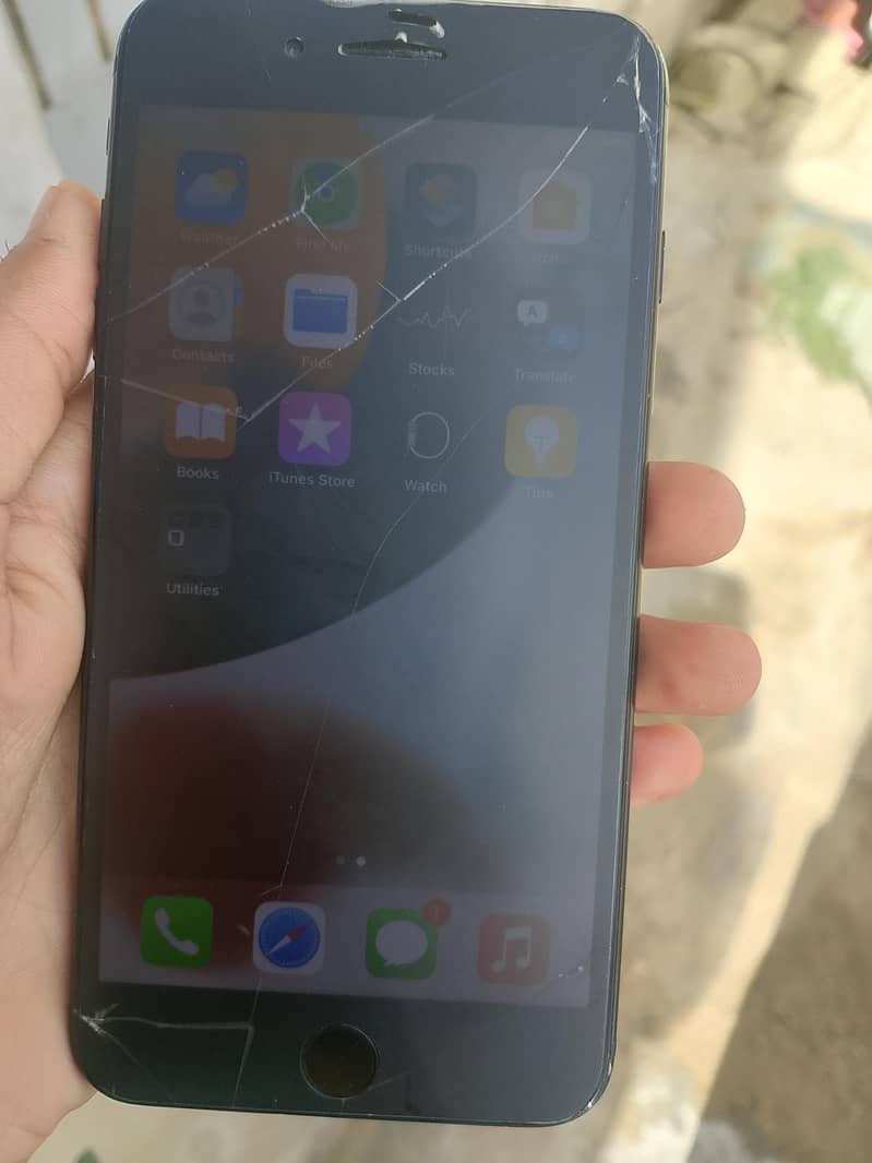 Apple iPhone 7 Plus 2