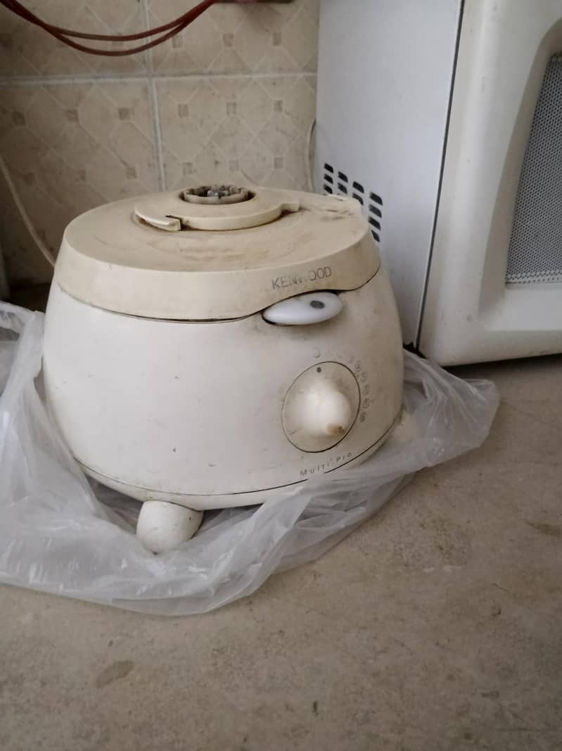 Kenwood multi food processor 8
