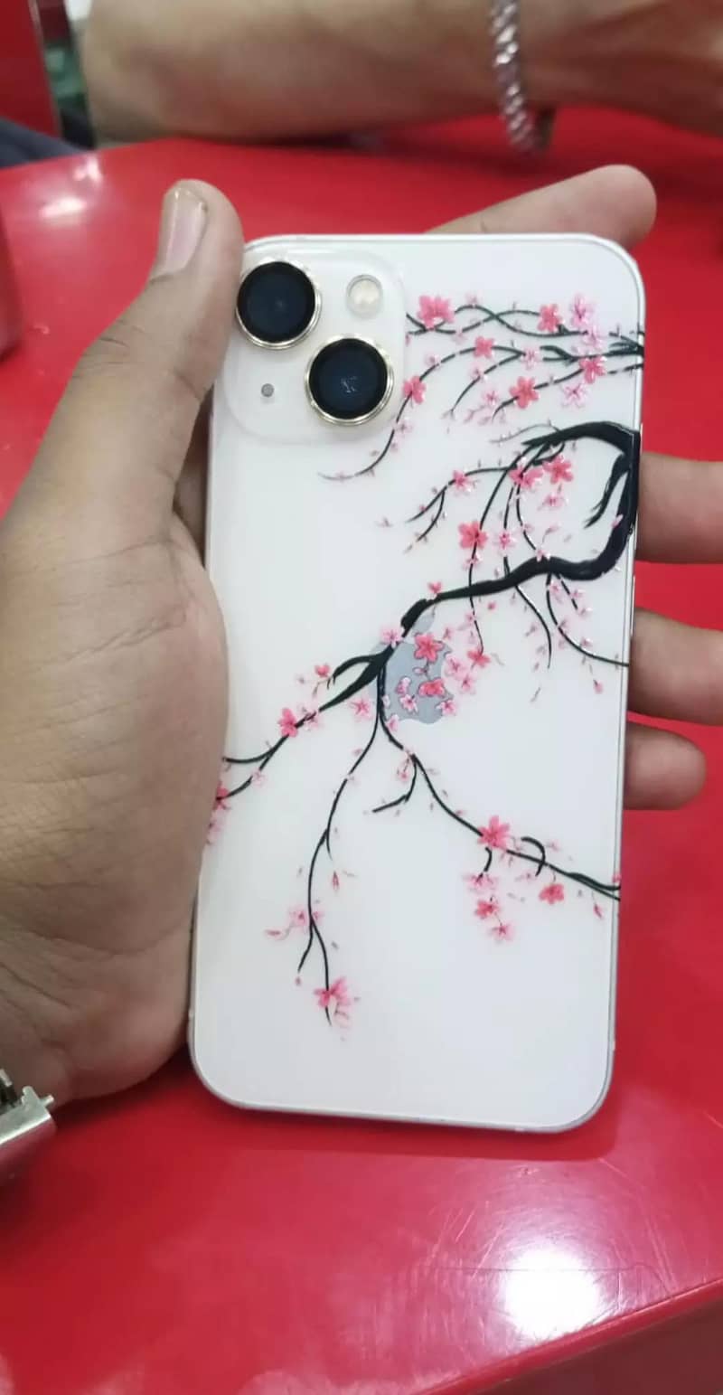 Apple iPhone 13 3