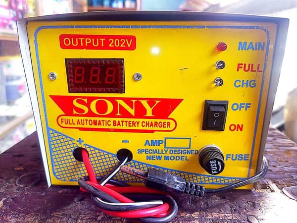 12V 15Amp Full Automatic Battery Charger | Heavy-Duty Charging for Reliable Performance | Made in Pakistan