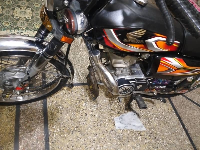 CG 125 Model 2021 5