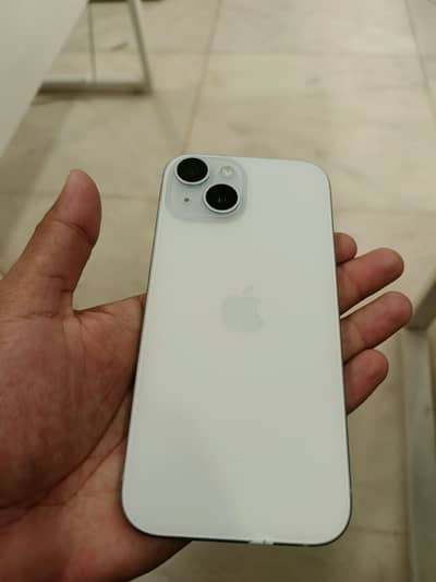 Apple iPhone 15