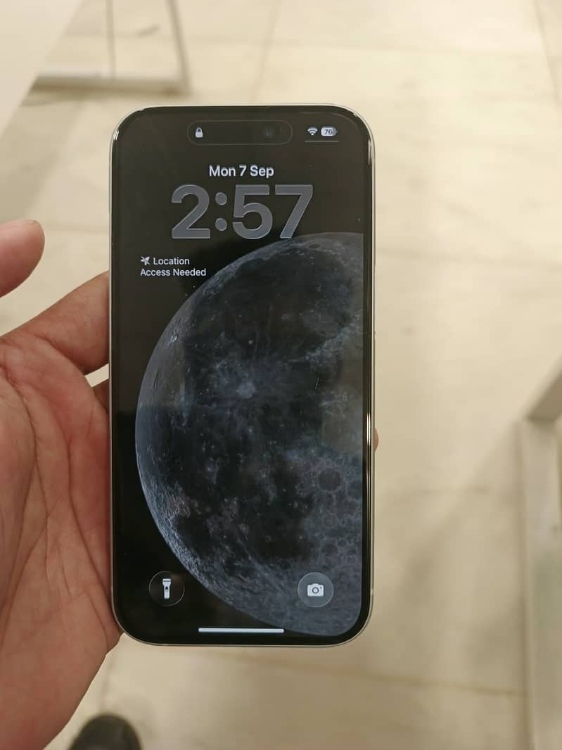 Apple iPhone 15 2