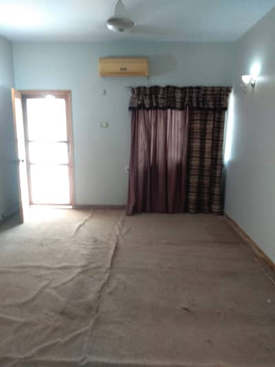 Double Storey 240 Square Yards House Available In Gulshan-E-Iqbal - Block 5 For Sale