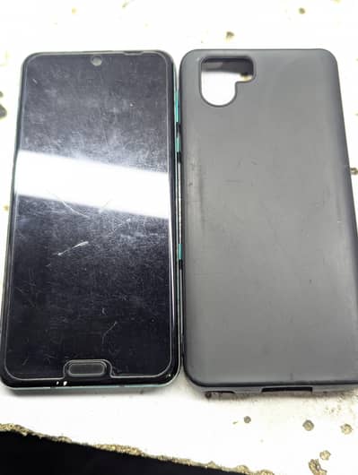 Sharp Aquos R3 PTA approved {0 3 1 7 1 3 8 0 3 5 6}
