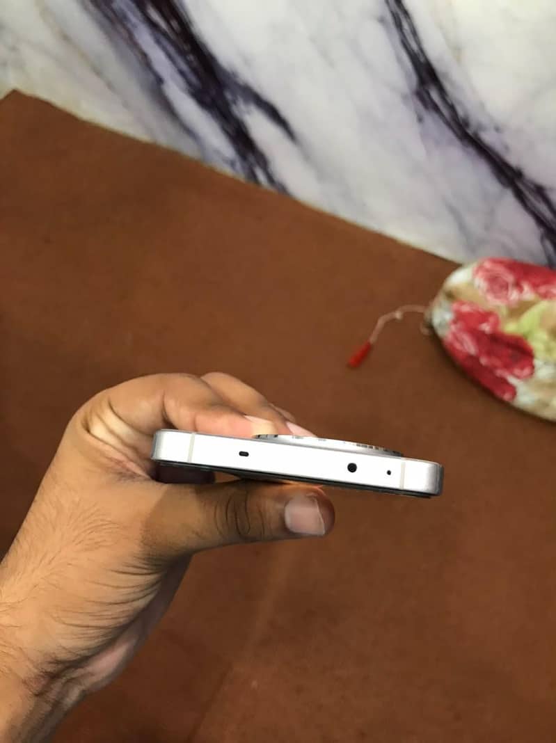 One Plus 13R 3