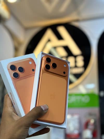 Apple iPhone 17 Pro Max like new cosmic orange