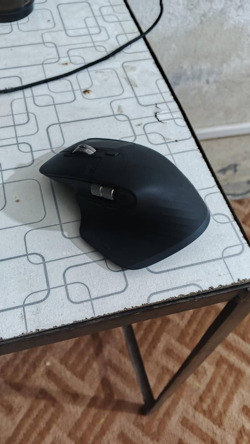 Logitech MX Master 3 Wireless Mouse 2