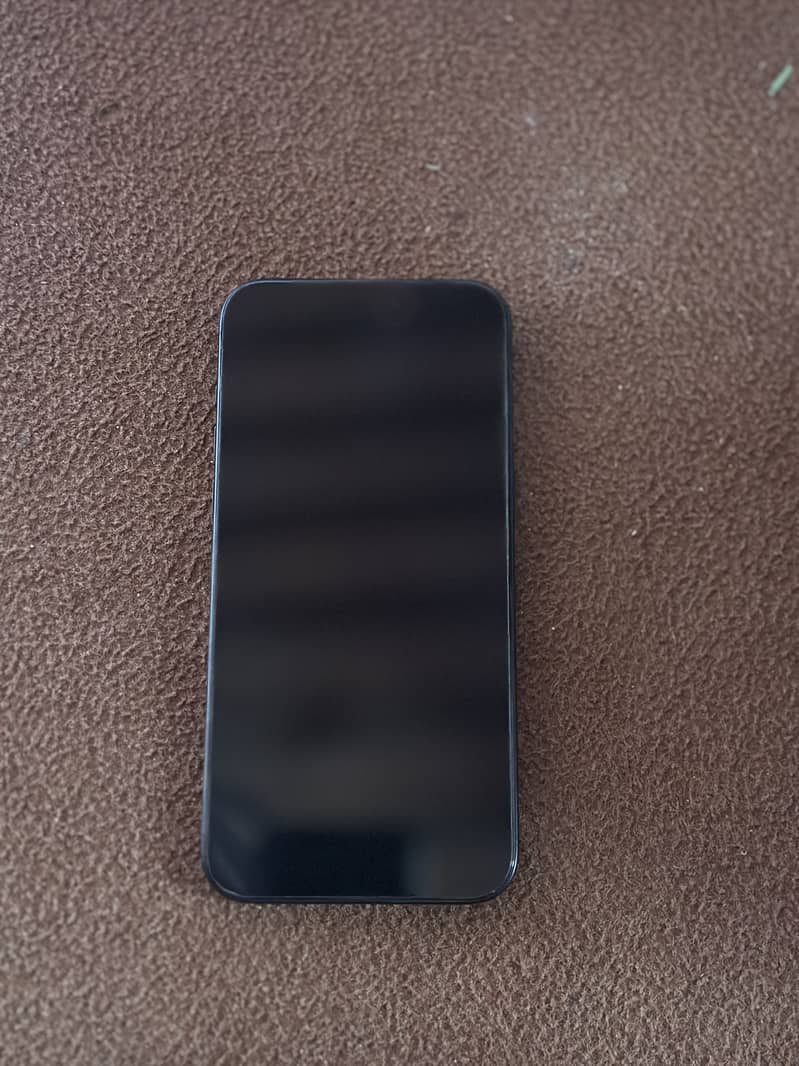 Apple iPhone 15 Pro Max 5