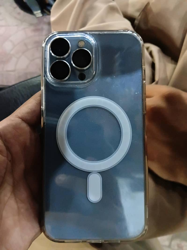 Apple iPhone 13 Pro Max 6