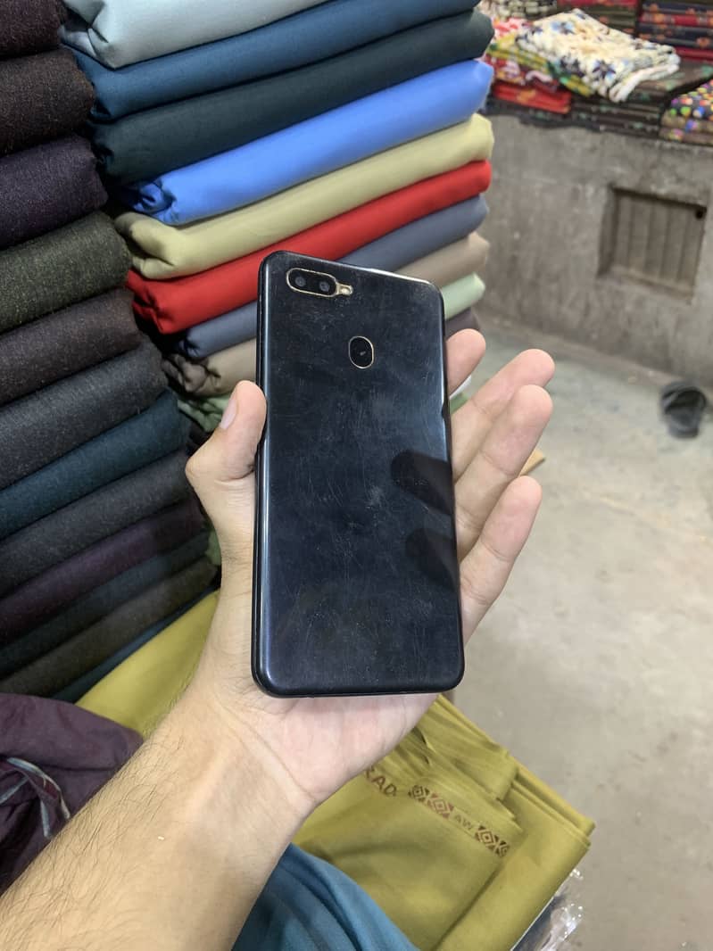 OPPO A5s 1