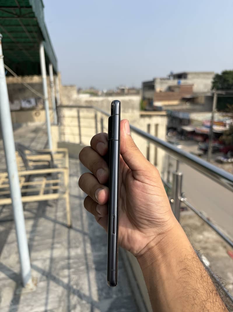 Google Pixel 7 Pro 6