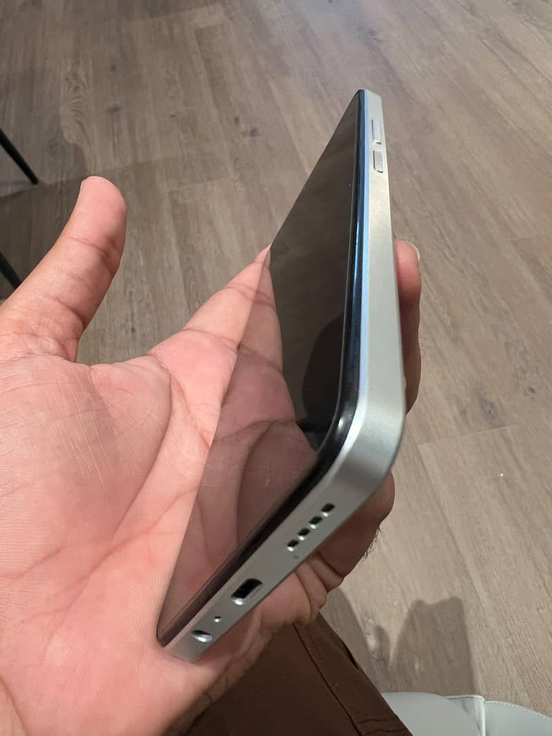 Realme C71 3