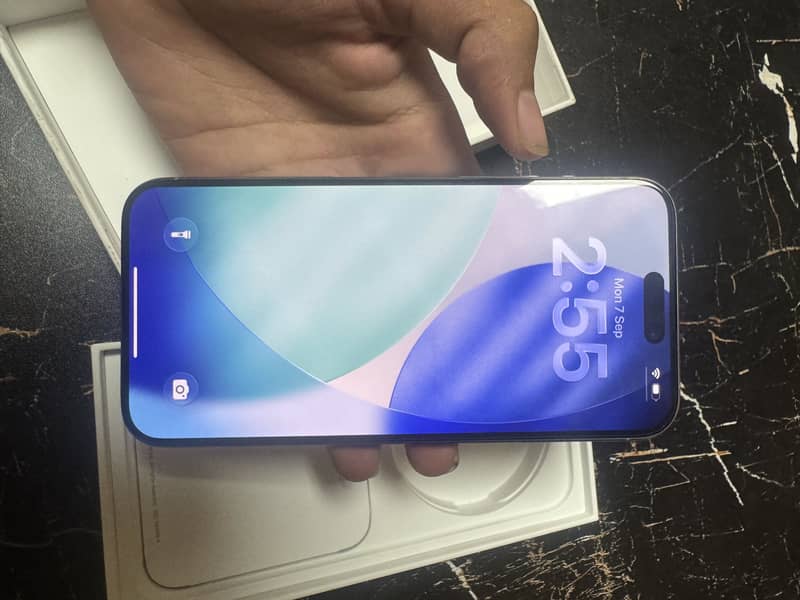 Apple iPhone 15 Pro Max 6