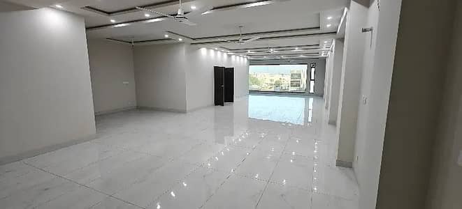 1 Kanal Brand New Floor Available For Rent Best Option For Multinational Company's
