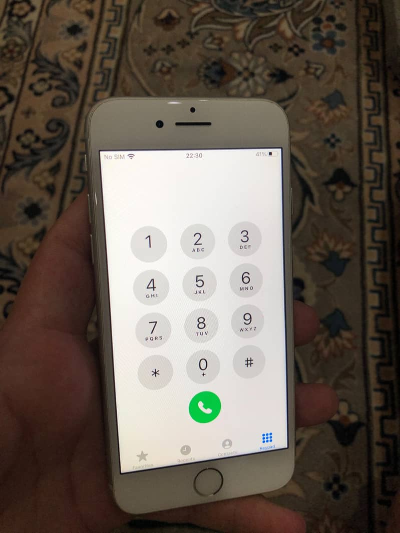 Apple iPhone 8 1