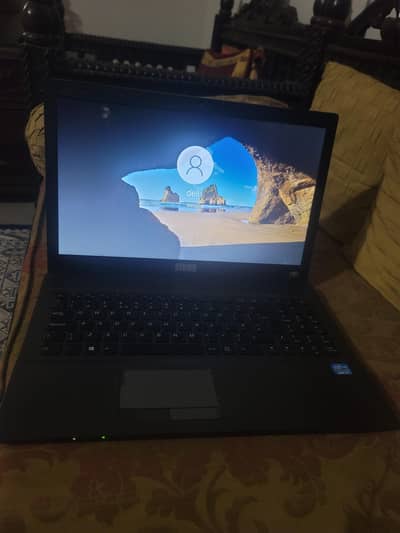 core i3 compatible big display  laptop  8/256gb with good graphics