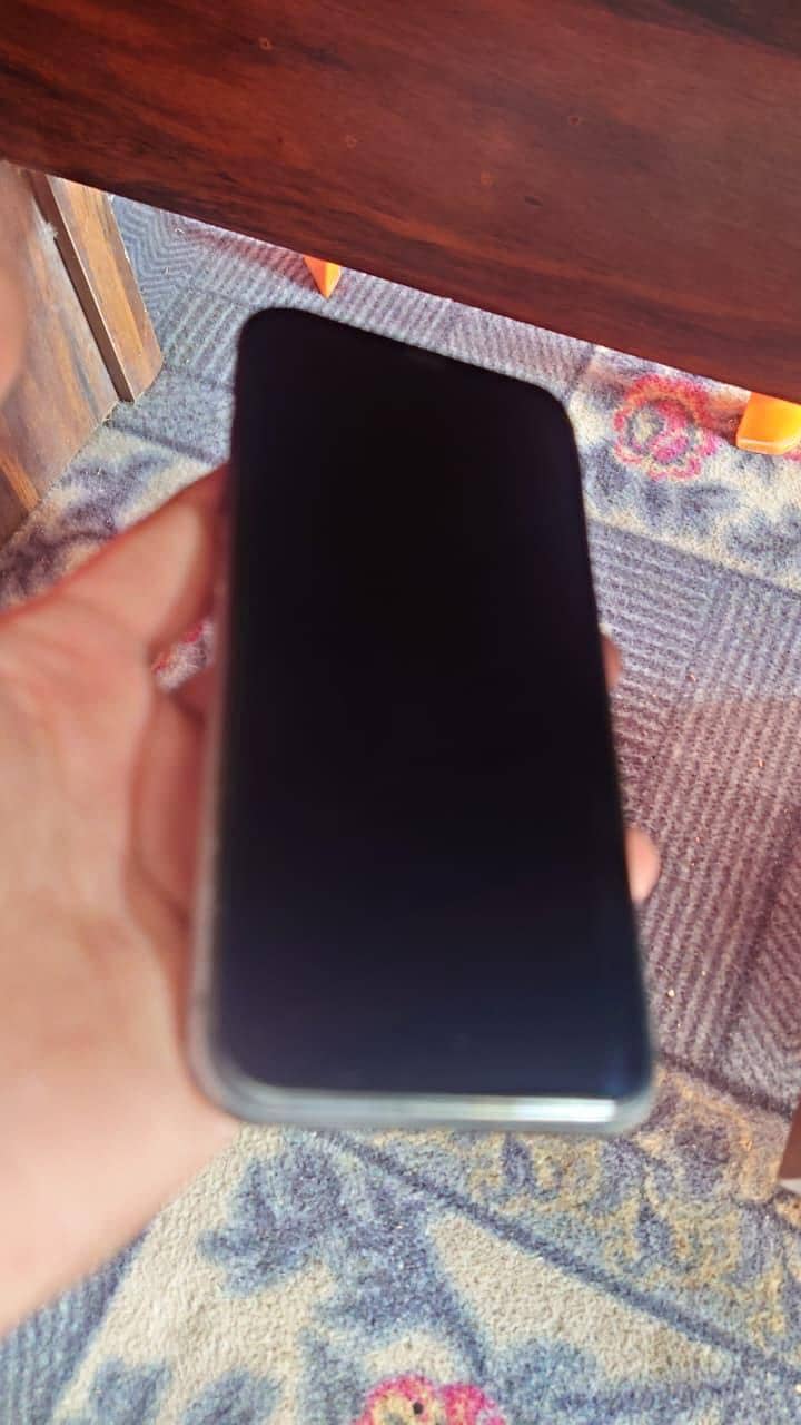 Apple iPhone 11 1