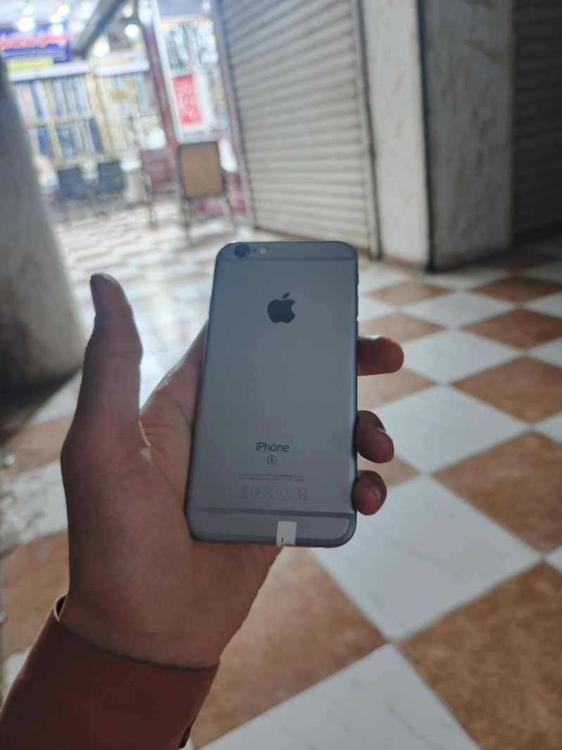Apple iPhone 6S 0