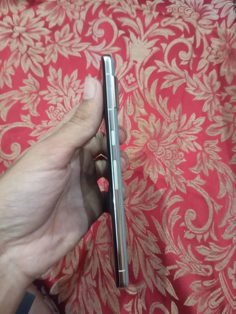 Google Pixel 7 Pro 2