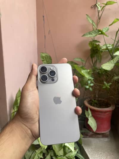 Apple iPhone 15 Pro Max Jv 256gb 10/10
