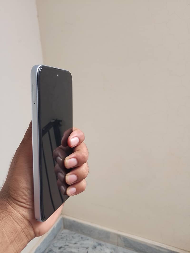 OPPO A6k 5