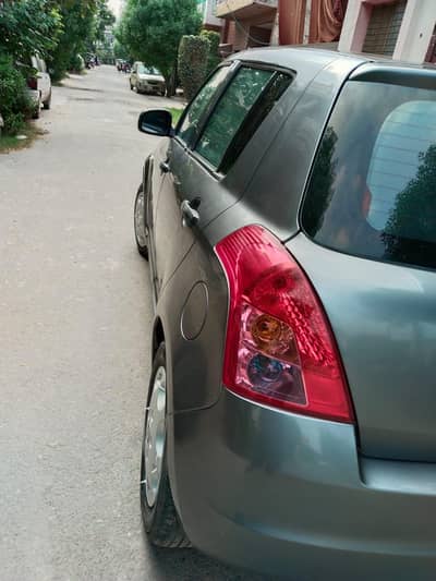 Suzuki Swift 2011