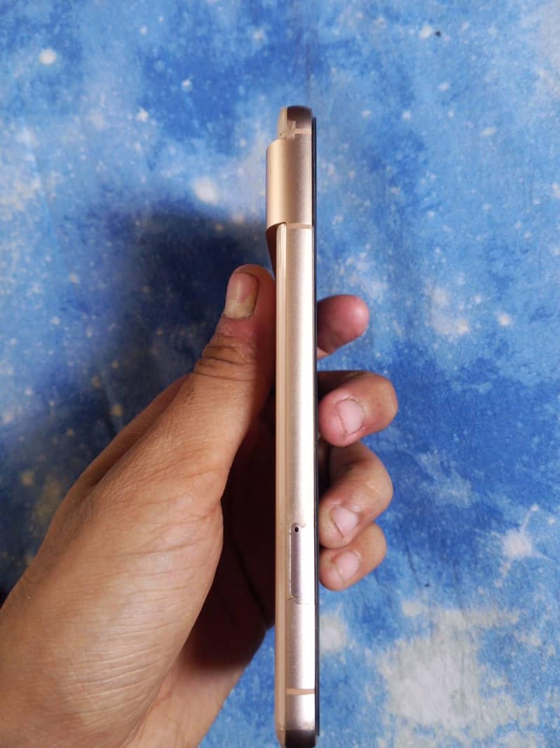 Google Pixel 8 1