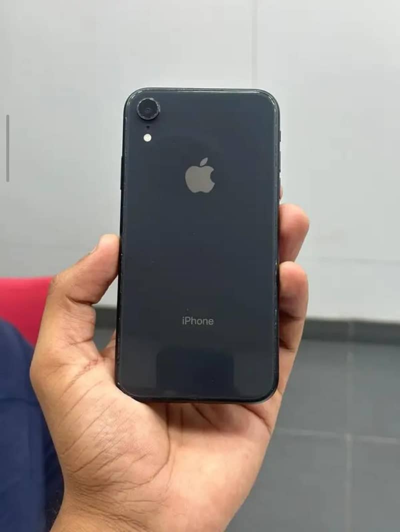 iphone xr 4