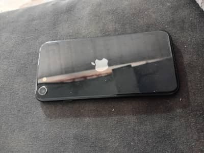 Apple iPhone SE 3