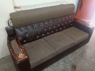 poshish sofa for sale 6 seaters
