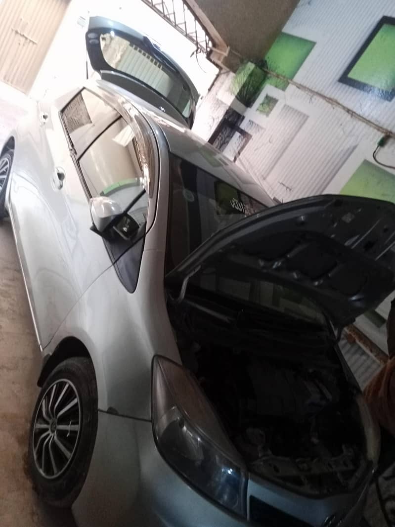 VITZ CAR 1000 cc 8