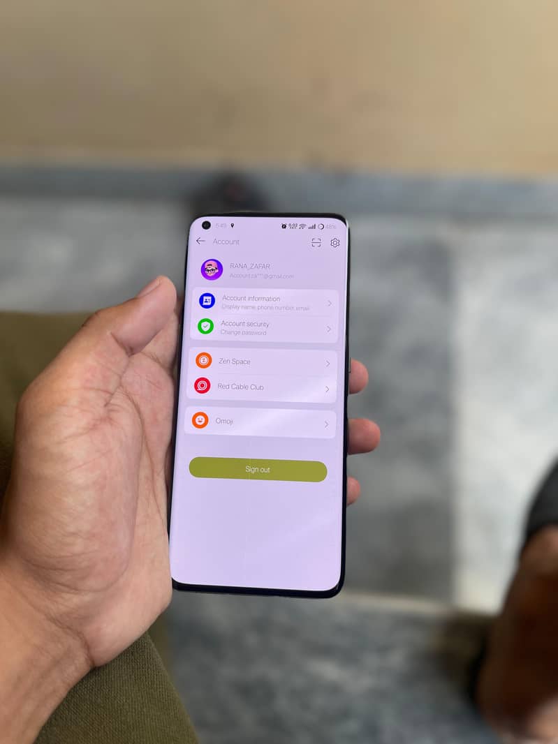 One Plus 10 Pro 5