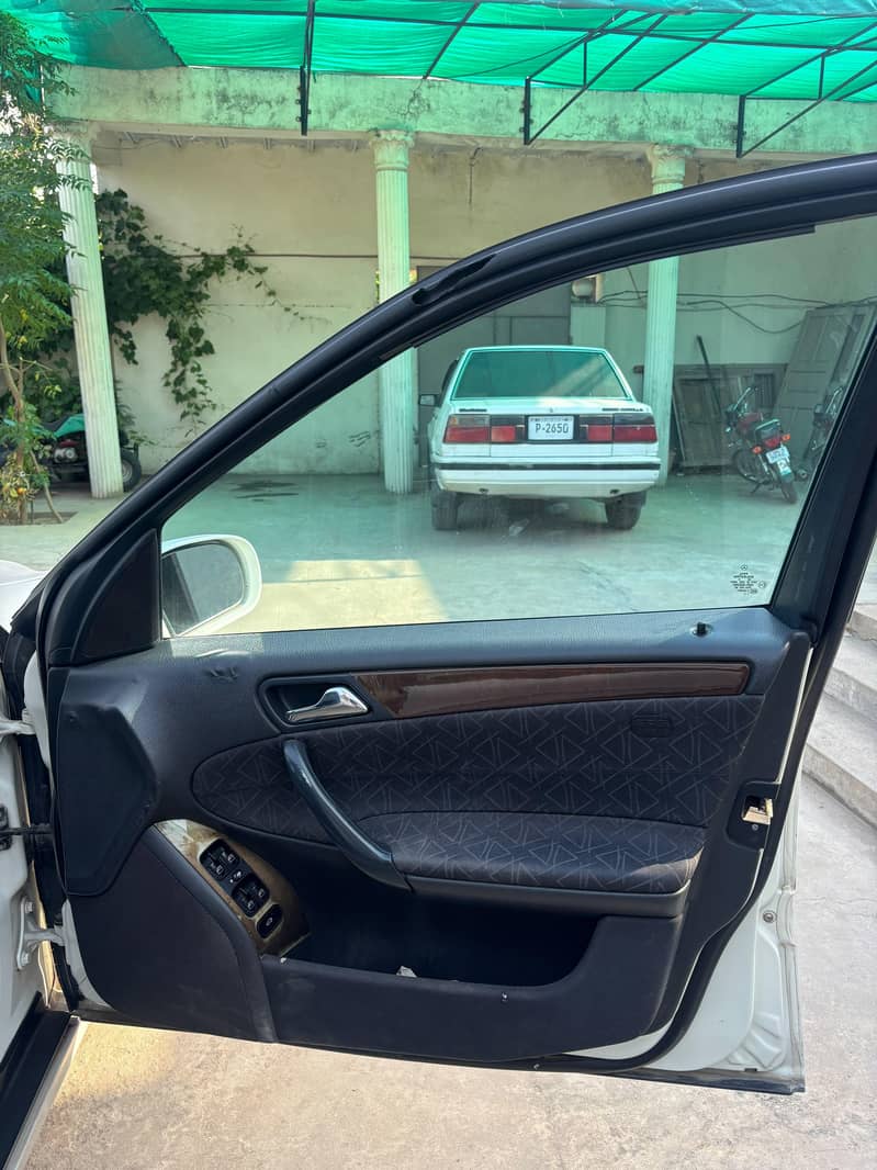 Mercedes E Class 2007 7