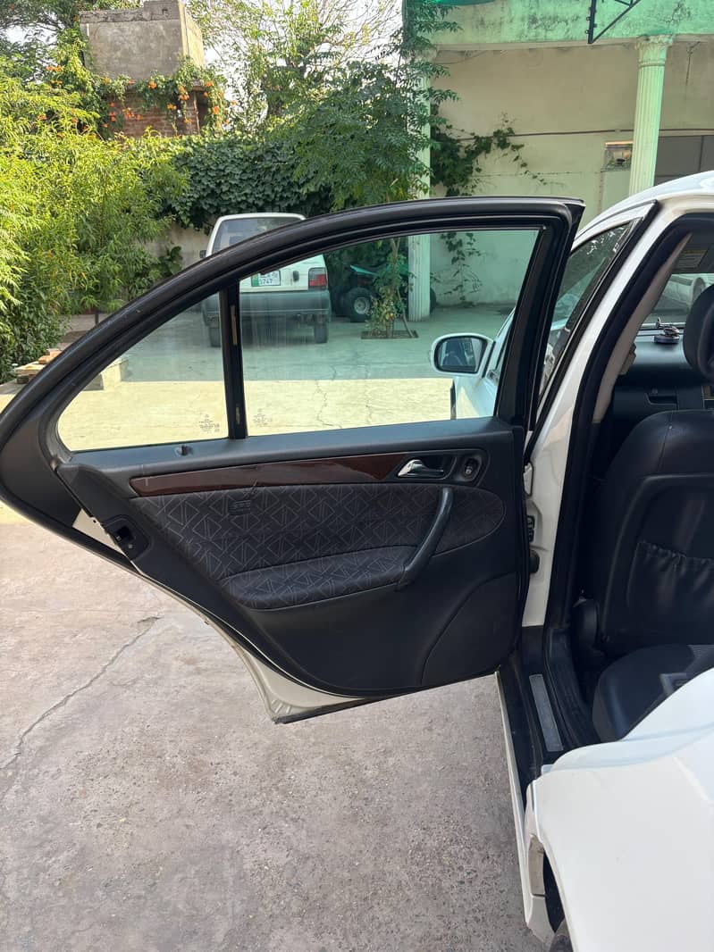 Mercedes E Class 2007 9
