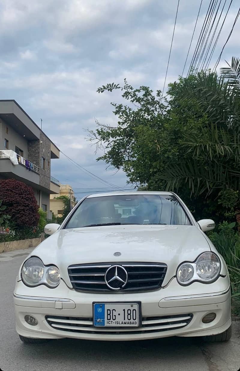Mercedes E Class 2007 12