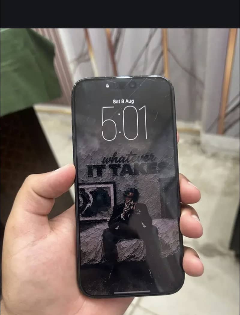 Apple iPhone 16 Pro Max 3