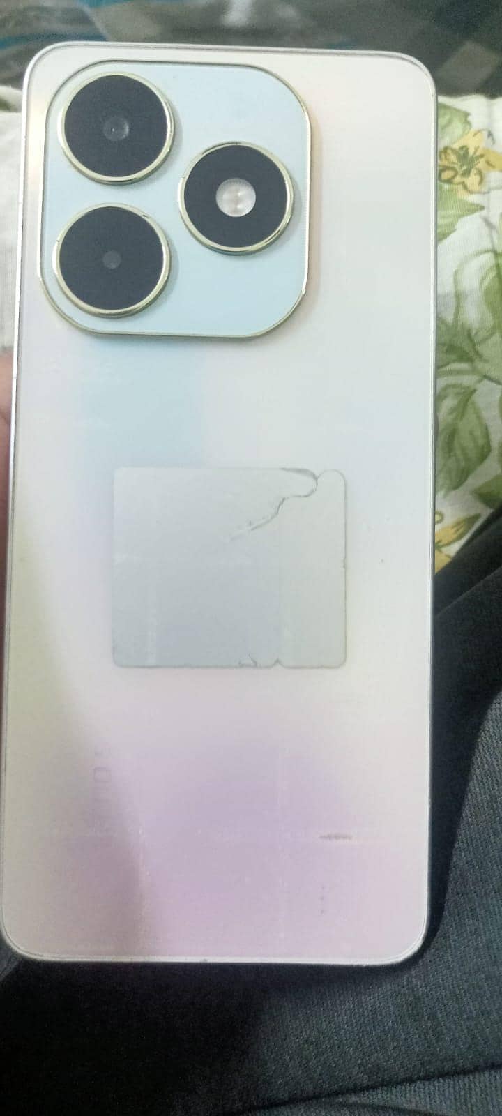 Tecno Spark 20 1