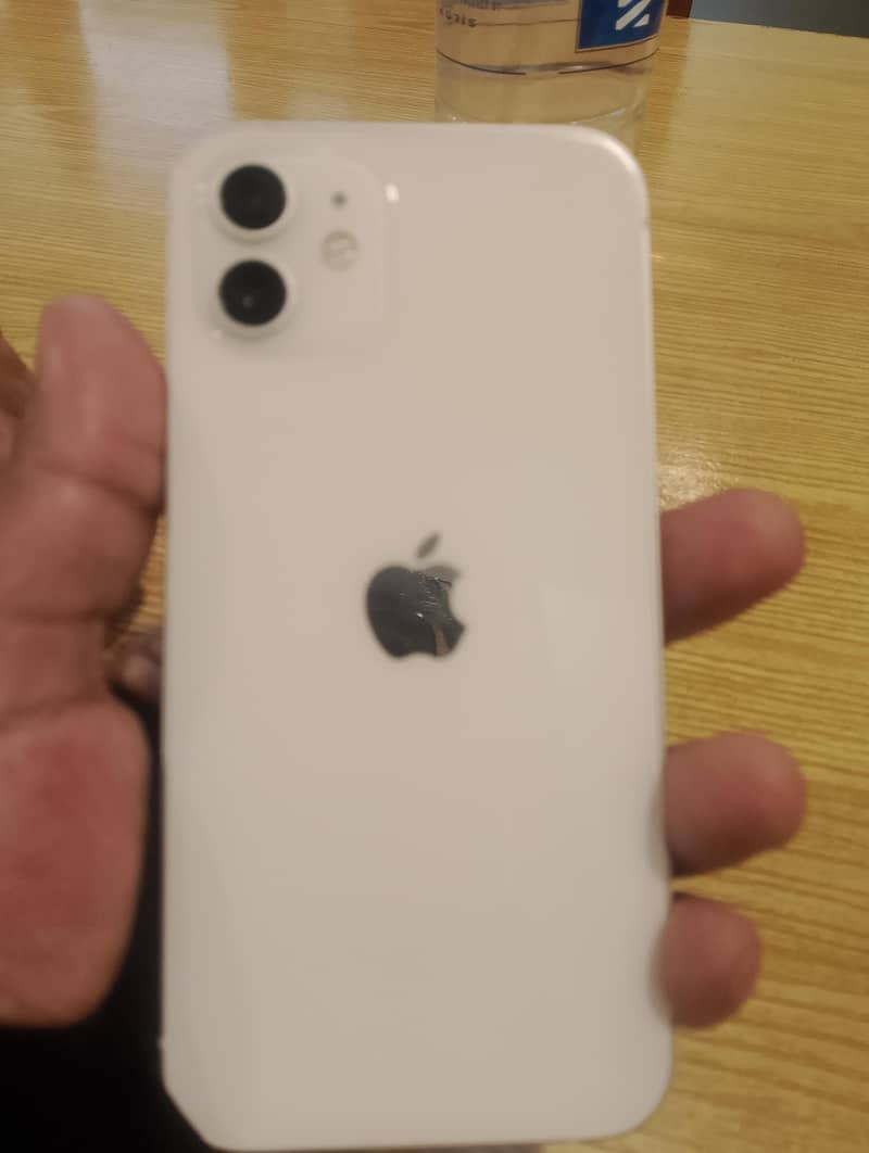 Apple iPhone 12 2