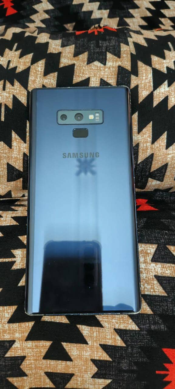 Samsung Mobile Note 9 1