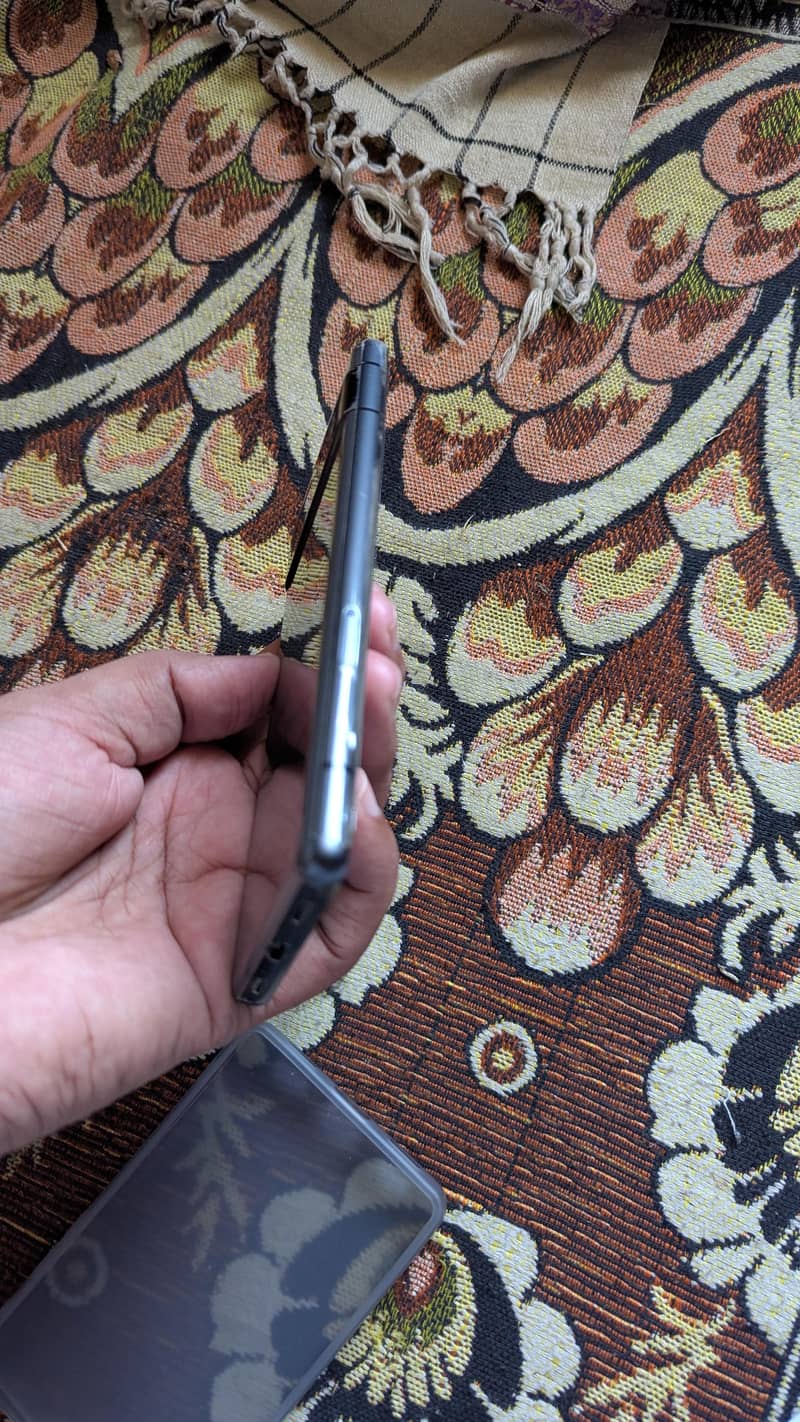 google pixel 7a 3