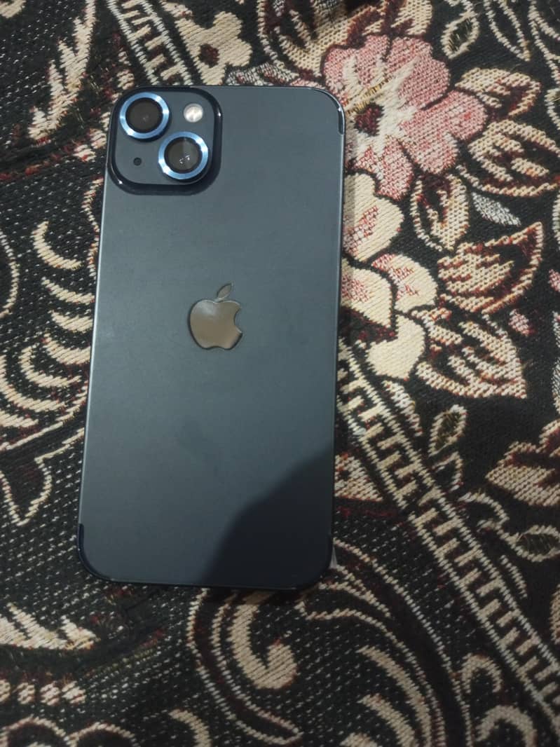 Apple iPhone 13 6
