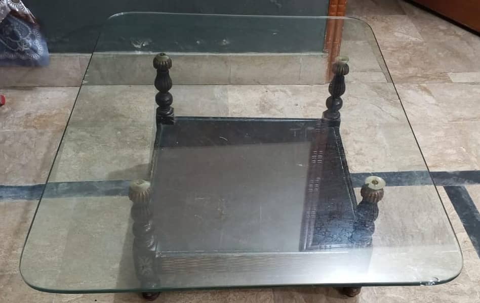 center mirror table 0