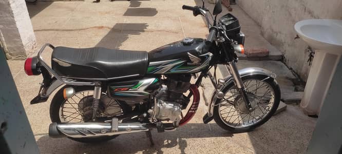 honda 125 modil02023