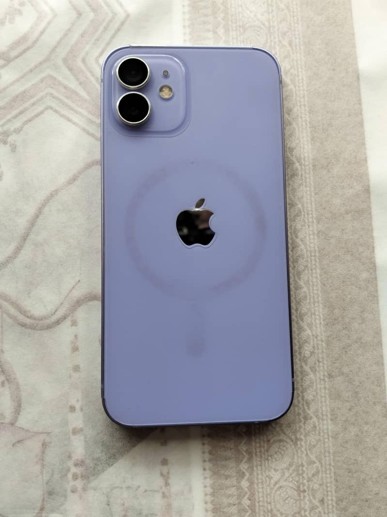 Apple iPhone 12 0