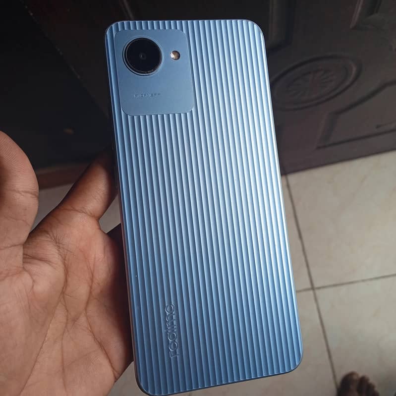 Realme C30 0