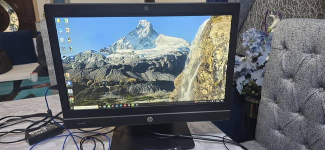 All in One HP Pro One 600 Computer system for sale in good condition