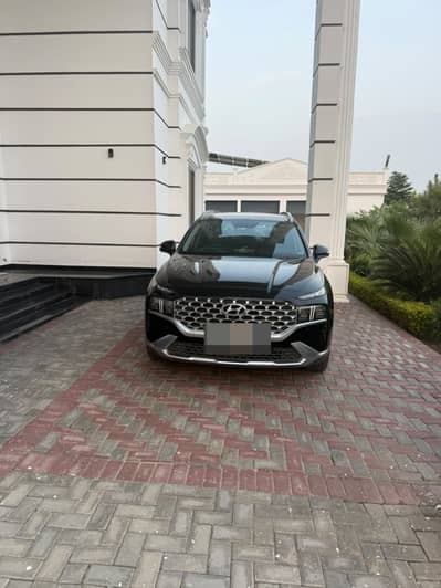 Hyundai Santa Fe Signature Hybrid 2024 | B2B Genuine | One Owner