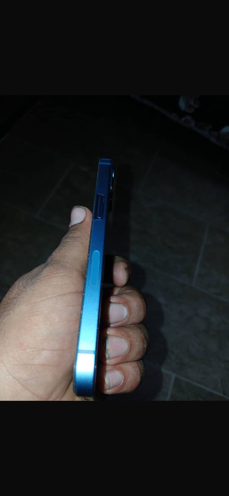 Apple iPhone 13 2