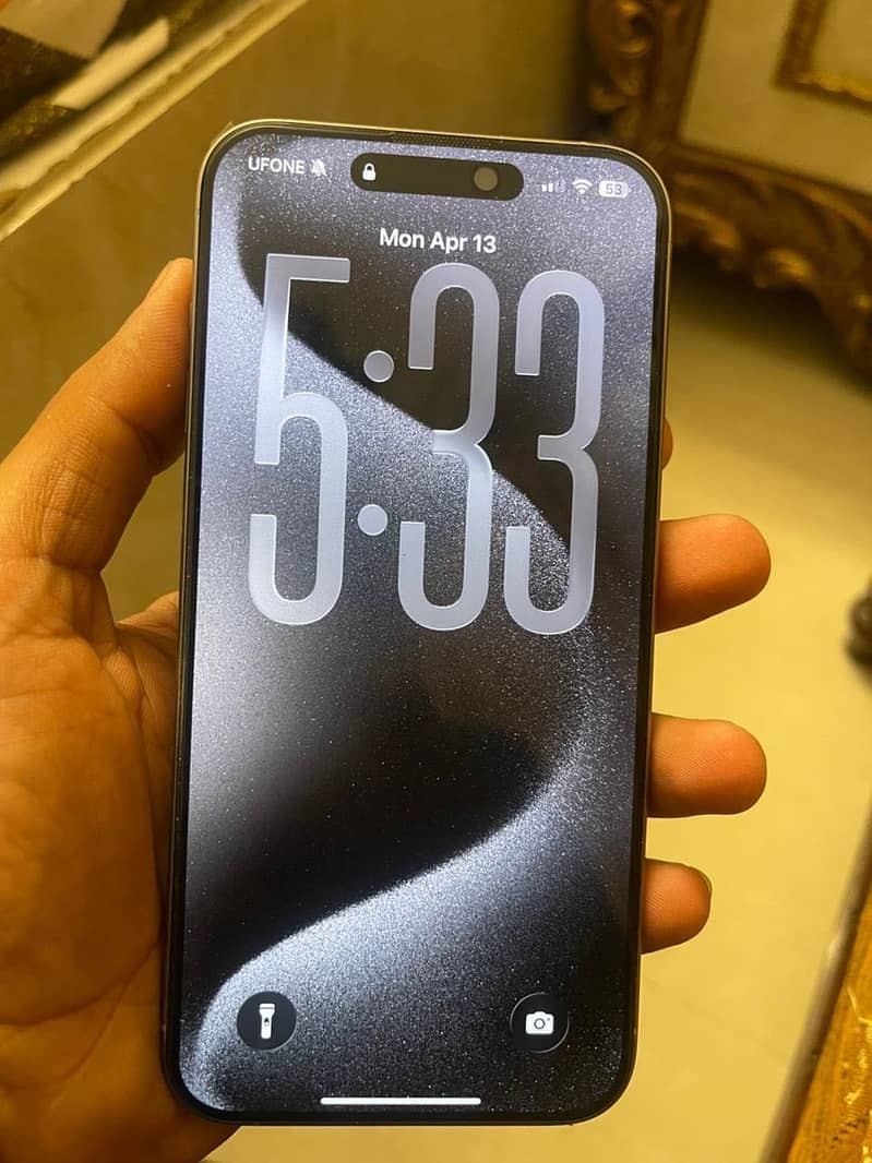 Apple iPhone 15 Pro Max 5